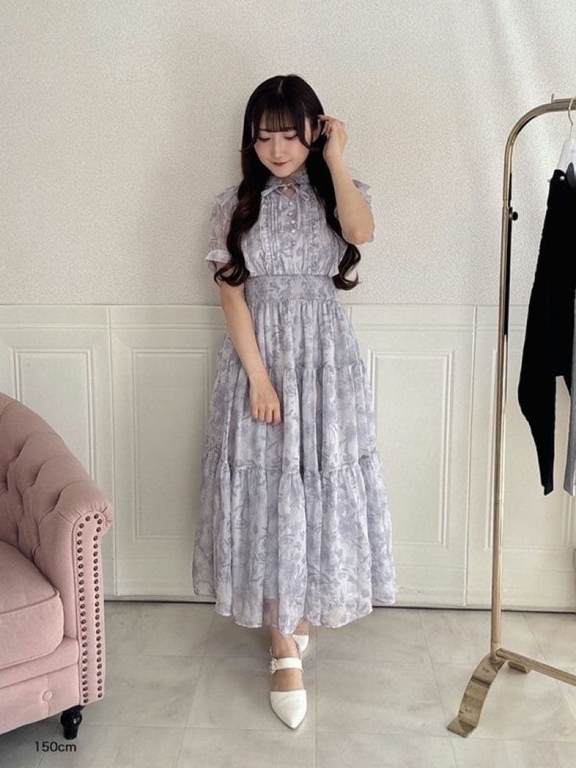 evelyn ラメフリル花柄ワンピース