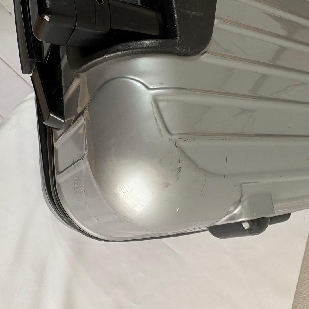 RIMOWA SALSA 2輪キャリーケース 35L/856.52 シルバー
