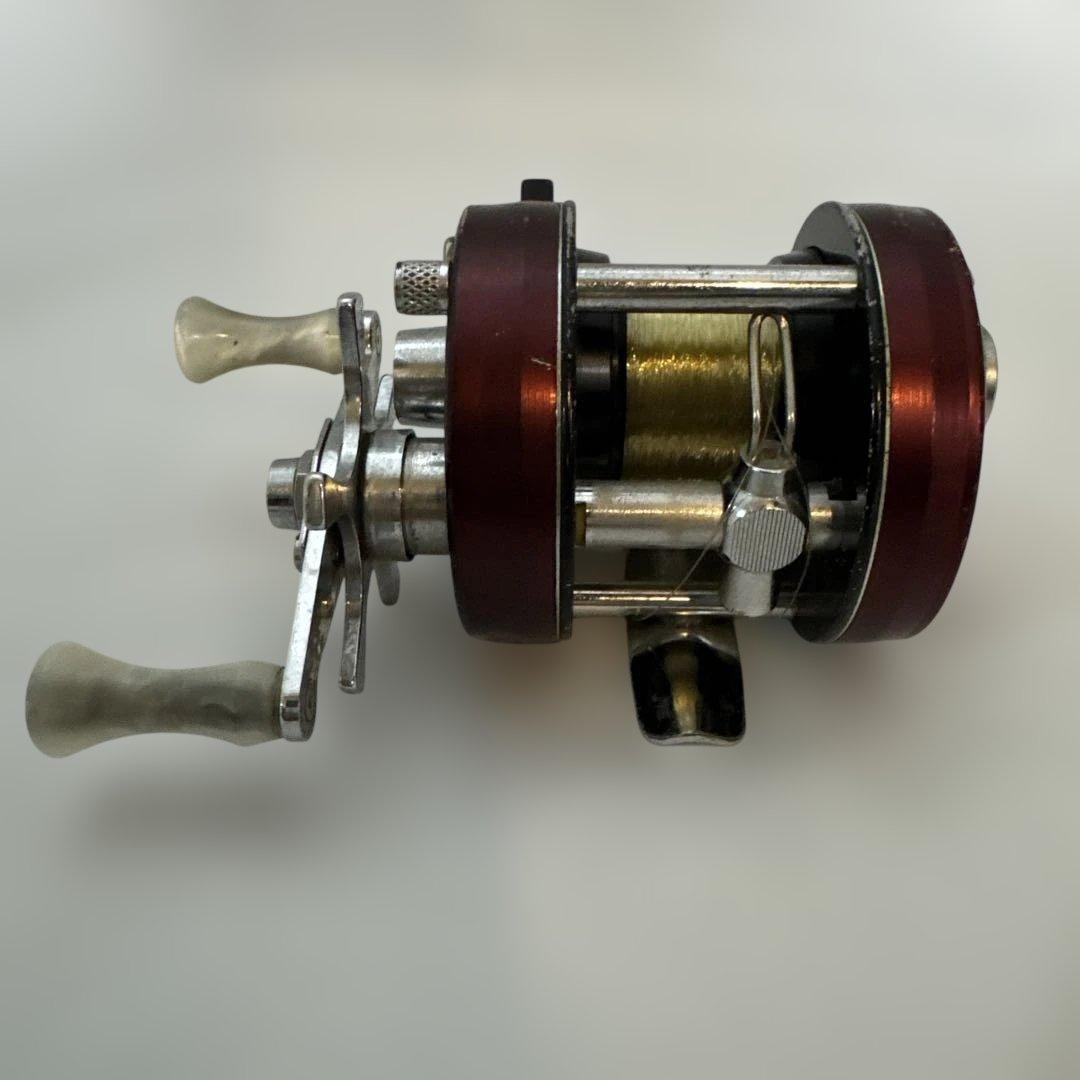 ABU アブアンバサダー1500Cバーガンディー5.3:1希少色