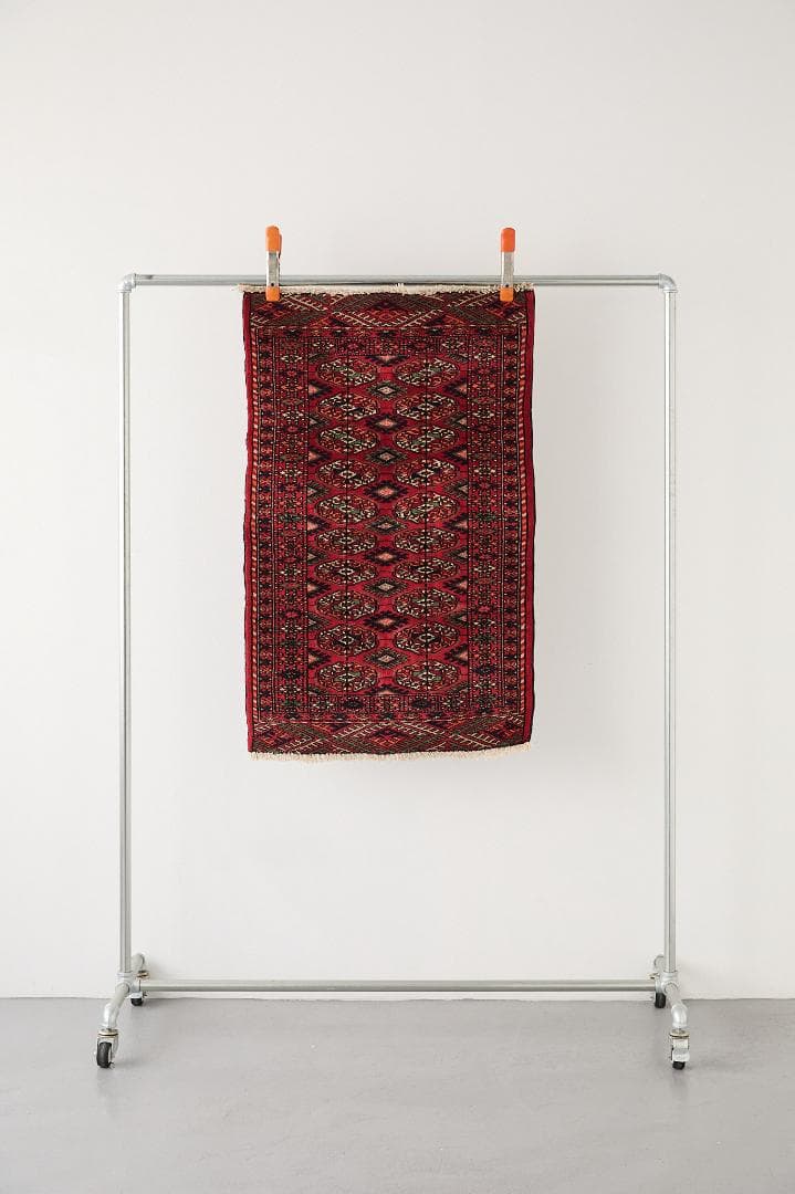 ヴィンテージラグ　トライバルラグ　ラホール産（121×63cm）赤　緑　黒　橙