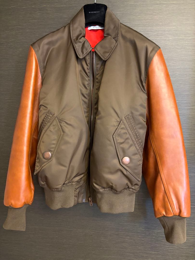 【最終価格45,000円】新品　ジバンシー　￼レザー切替ジャケットL相当