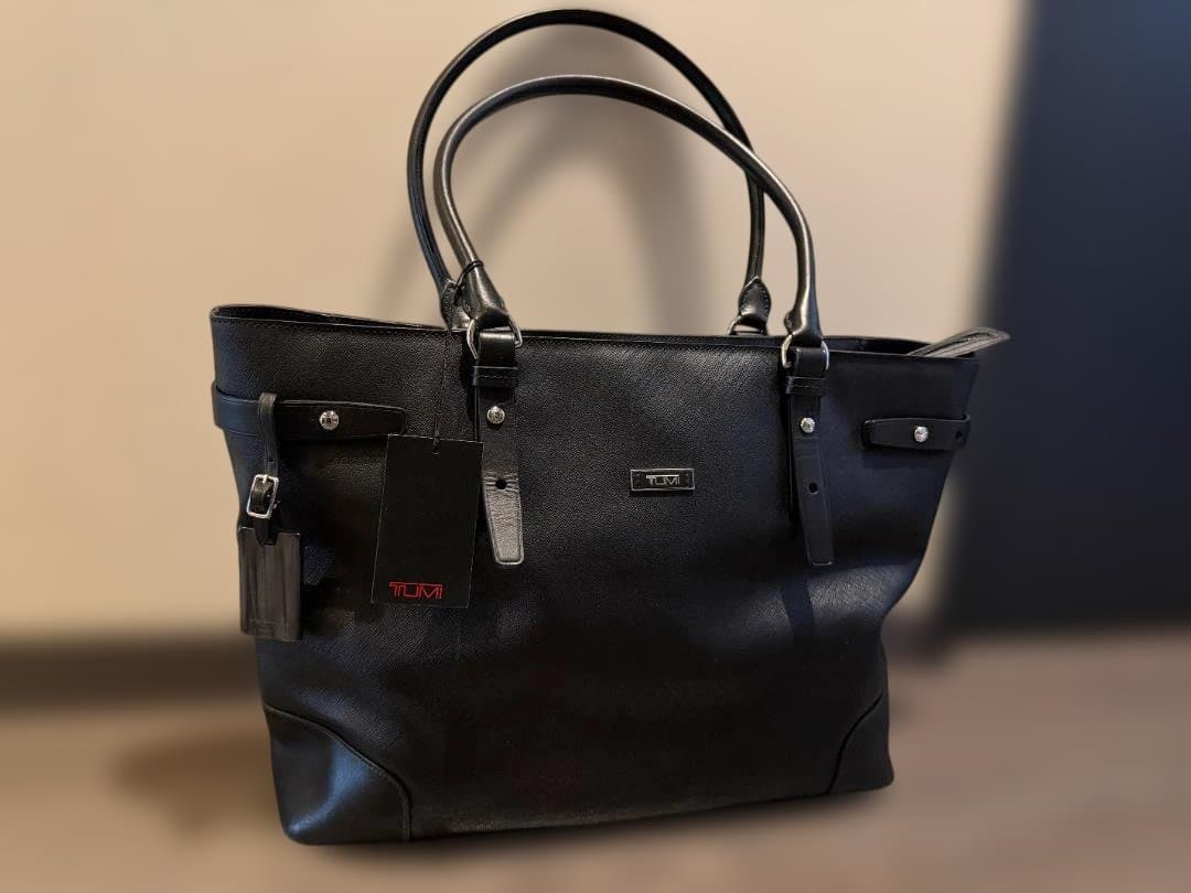 TUMI ビジネス　トートバッグ　Villa　073907D