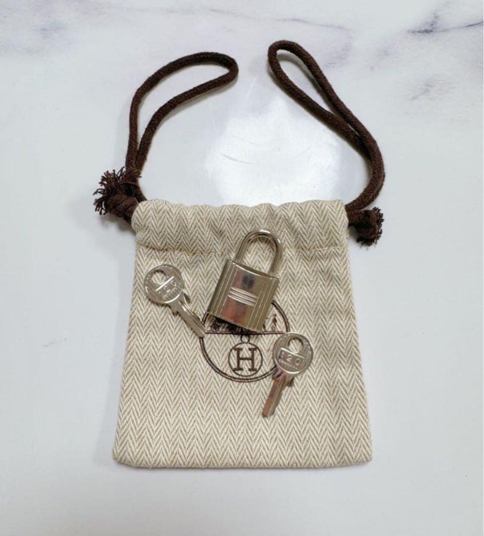 HERMES エルメス　カデナ　120番鍵　保存袋　セット