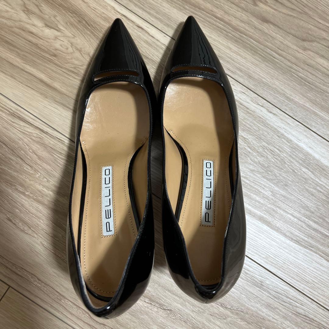 PELLICO / ポインテッドパテントレザーパンプス 37.5 ブラック