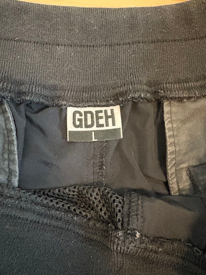GOODENOUGH グッドイナフ ナイロンパンツ ベンチレーション