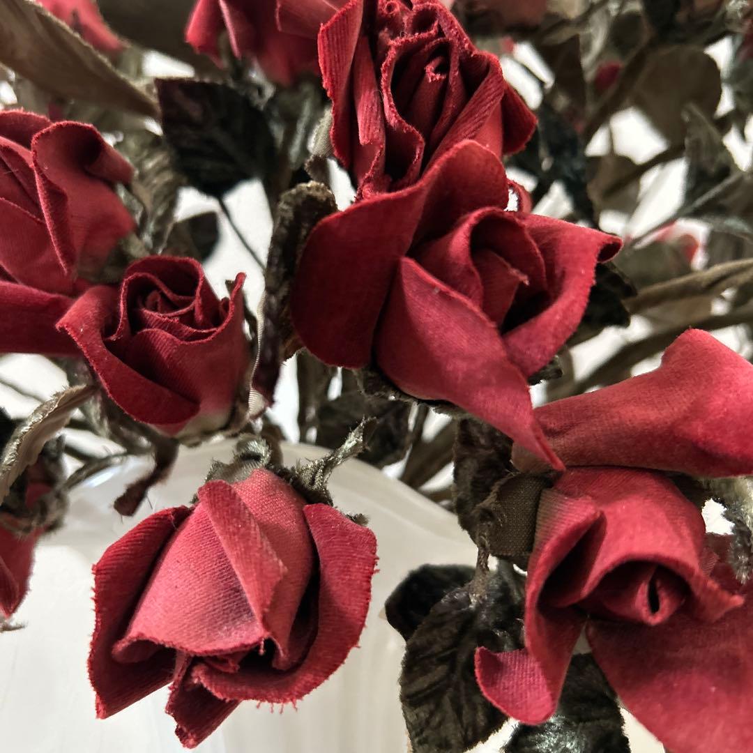 【染め花】ビロードのつぼみの薔薇30本　ハンドメイド
