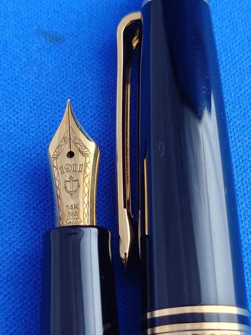 新品　処分　セーラー万年筆 プロフィットスタンダード万年筆 ブラック B