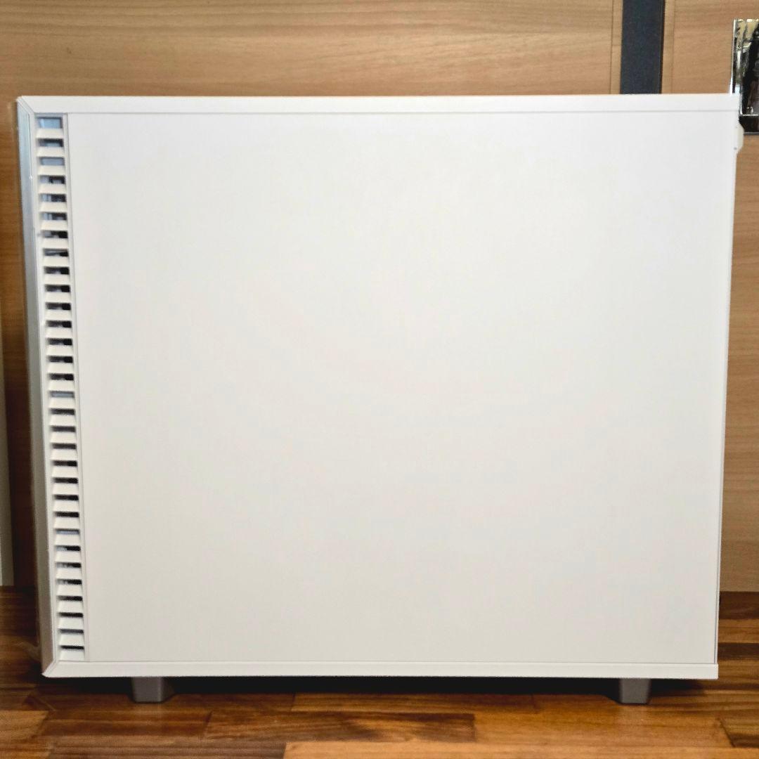 Define 7 Solid FD-C-DEF7A ホワイト