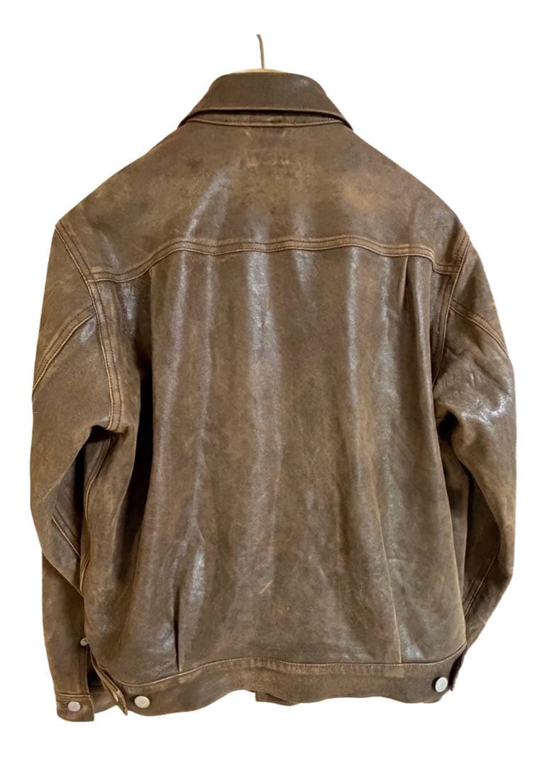 ジャケット・アウター YOKE Cracked Leather Trucker Jacket 1