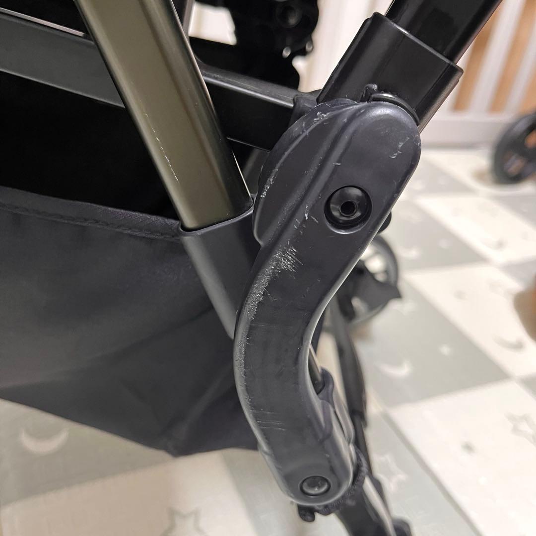 Combiベビーカー　スゴカルminimo