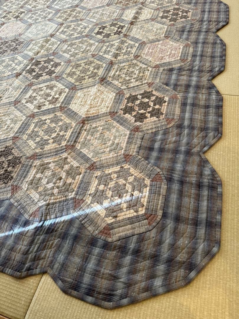 ハンドメイド　パッチワークキルト