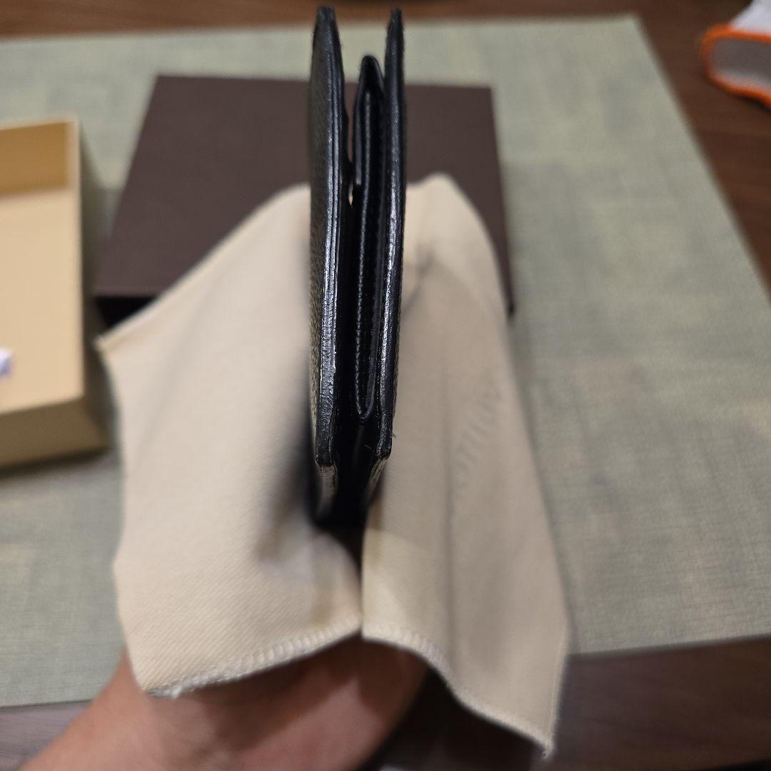 ルイヴィトン ダミエ グラフィット ポルトフォイユ・マルコ