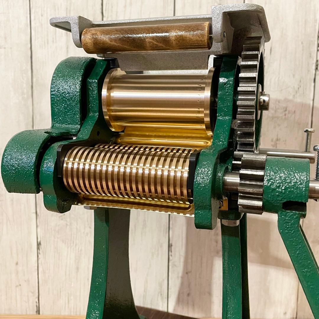 小野式製麺機　両刃　【2507-07】　説明書コピー有り　冷たい麺にも◎