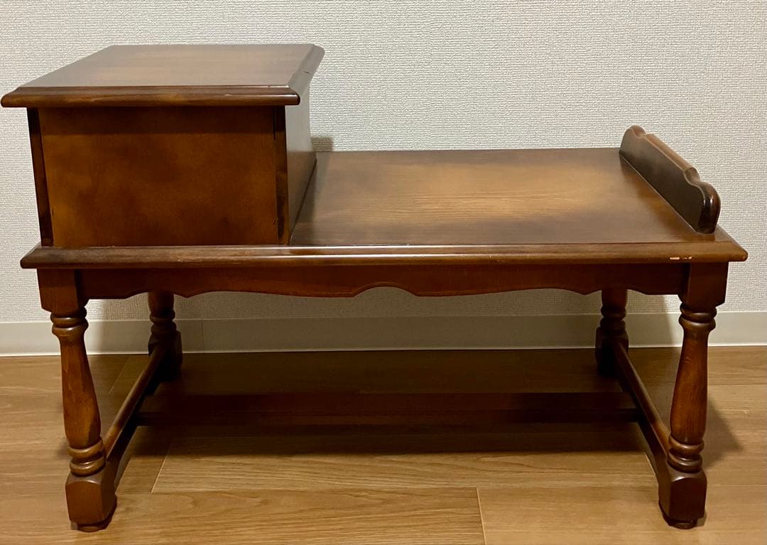 カリモク家具コロニアル テレフォンベンチ 電話台 サイドテーブル 花台 飾り棚