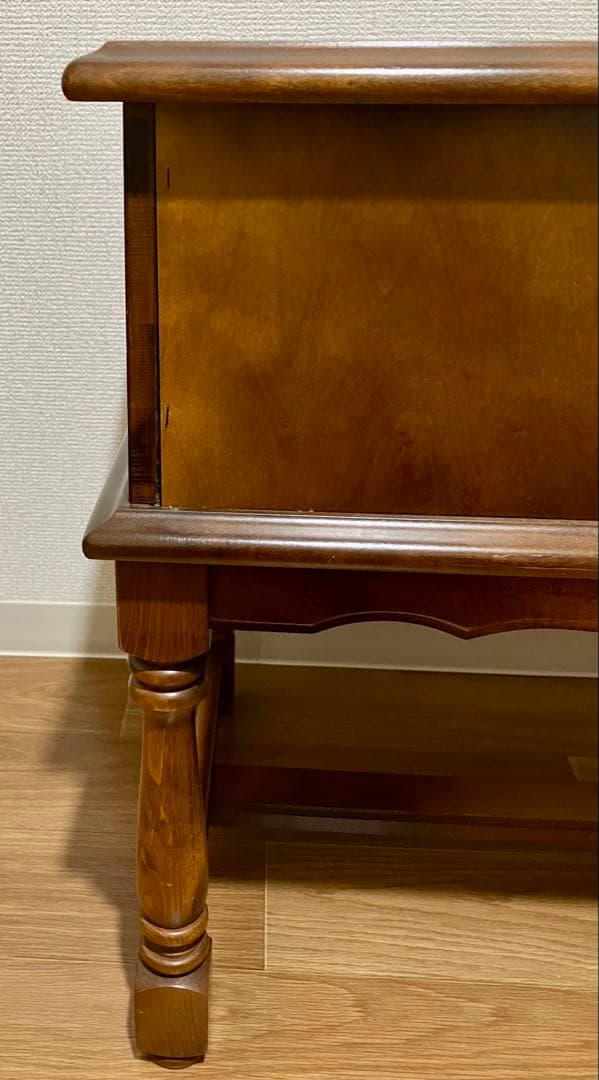 カリモク家具コロニアル テレフォンベンチ 電話台 サイドテーブル 花台 飾り棚