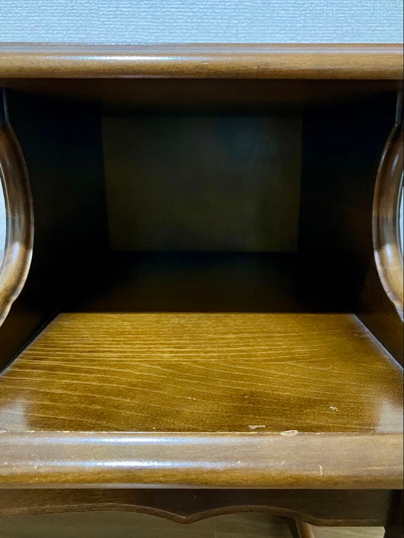 カリモク家具コロニアル テレフォンベンチ 電話台 サイドテーブル 花台 飾り棚