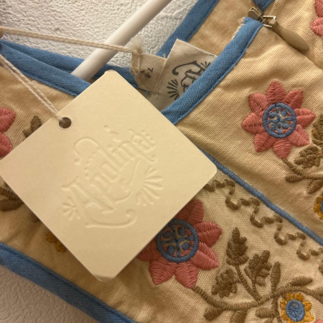 h*)様 URSINA EMBROIDERED PINAFORE 7-9y