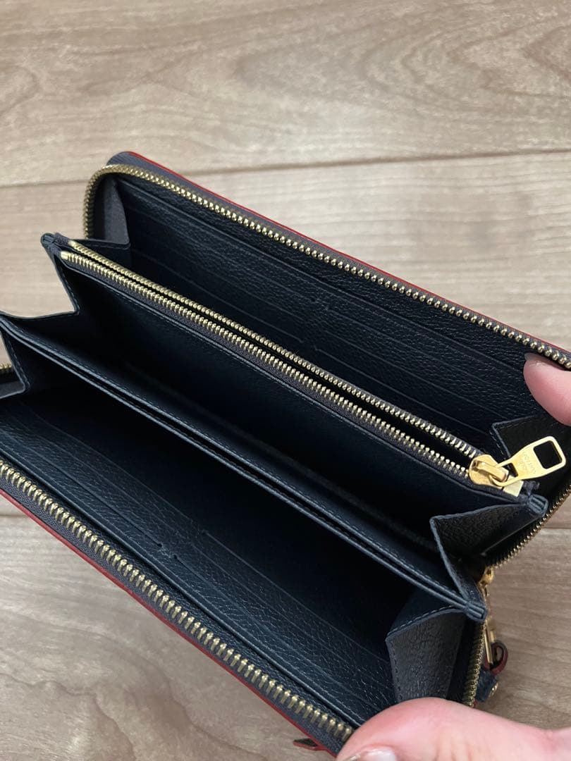 Louis Vuitton ネイビー長財布