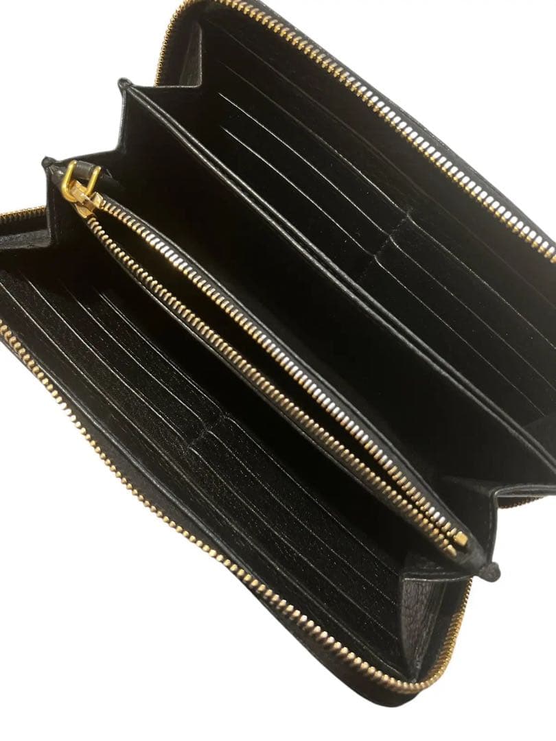 プラダ PRADA サフィアーノレザー ジップアラウンド ギャランティ