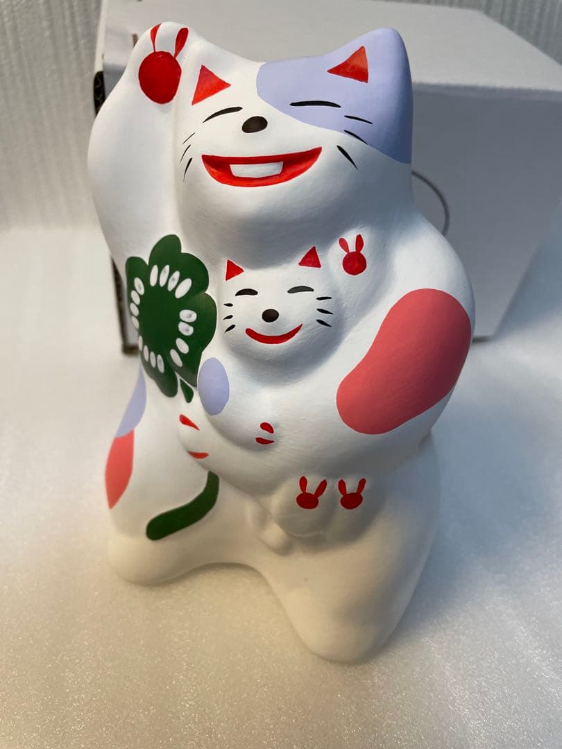 輪葉葉招き猫