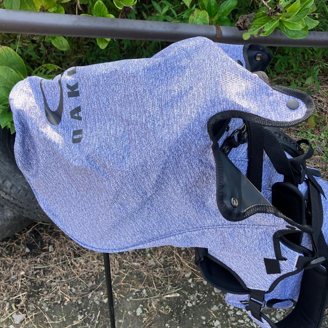 OAKLEY ９インチグレー キャディバッグ