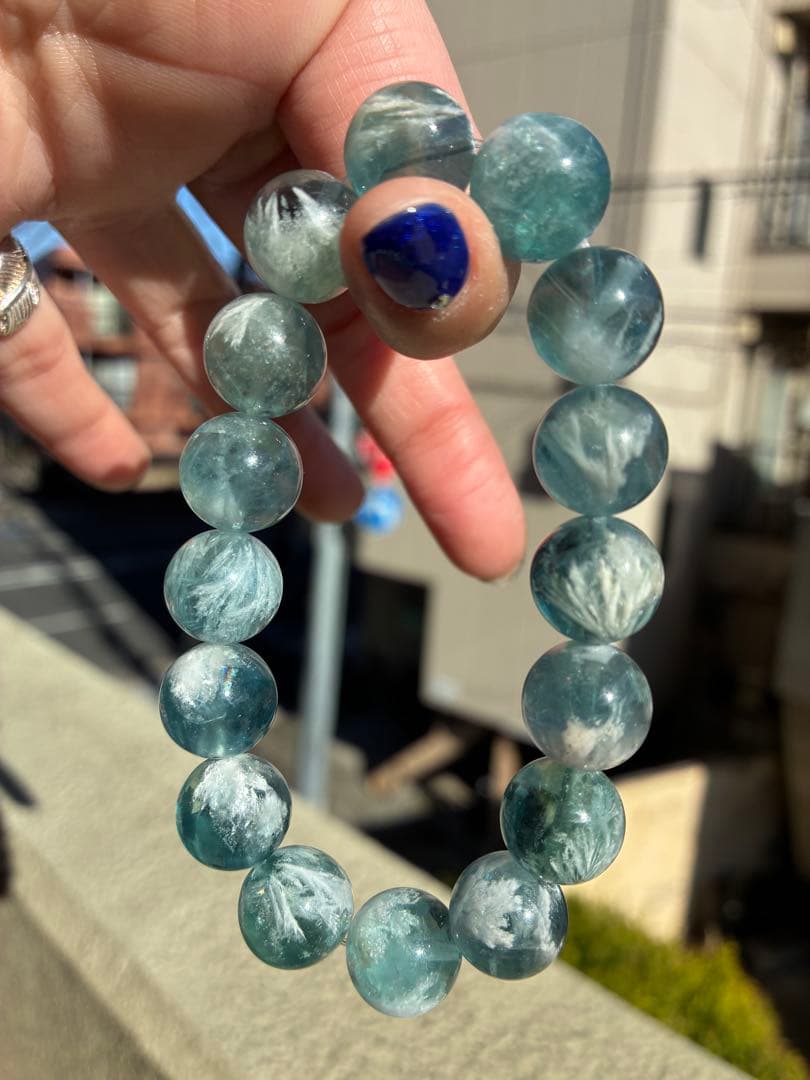 高品質✨透明感✨羽大量‼️エンジェルフェザーブルーフローライト大玉ブレスレット