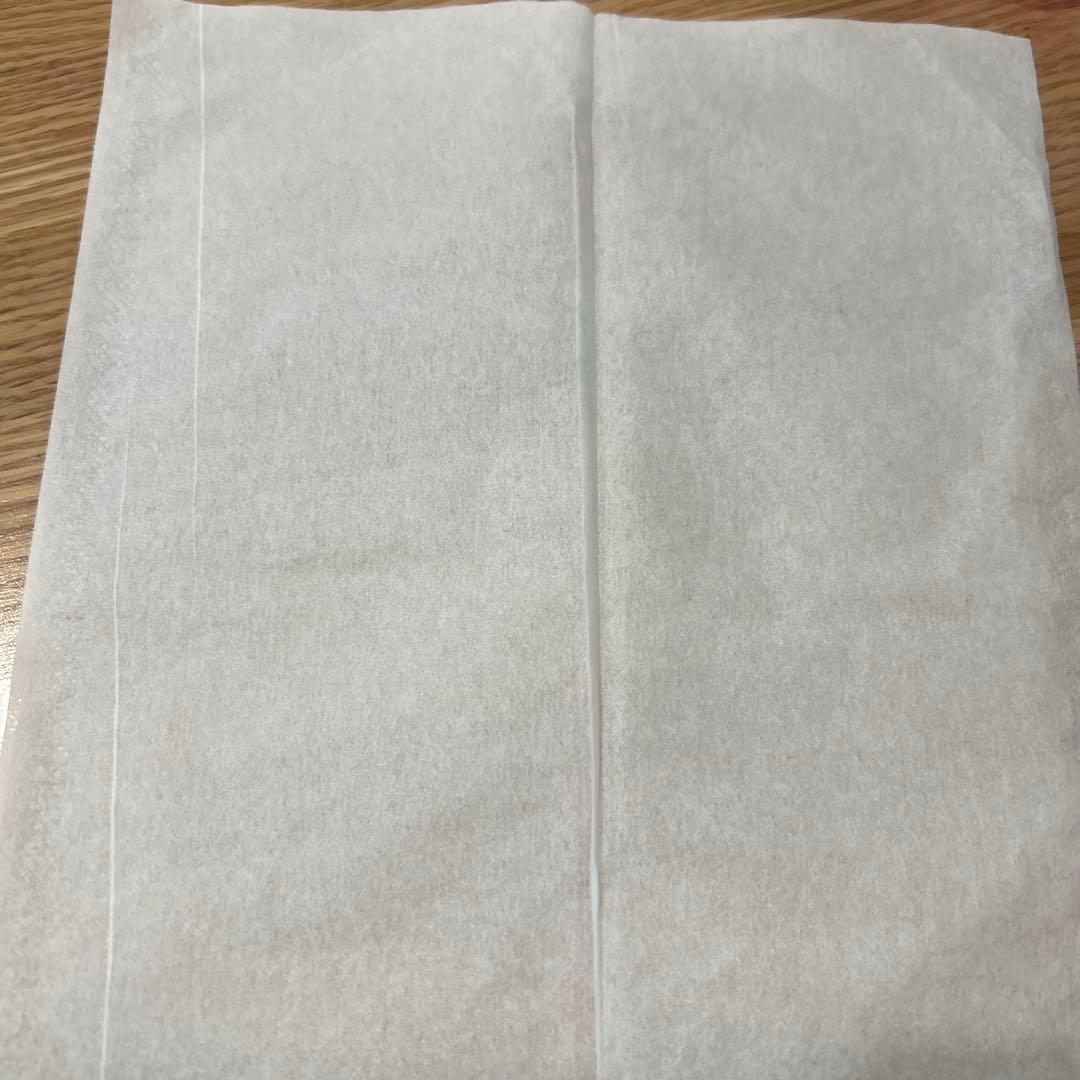 ティッシュ一枚