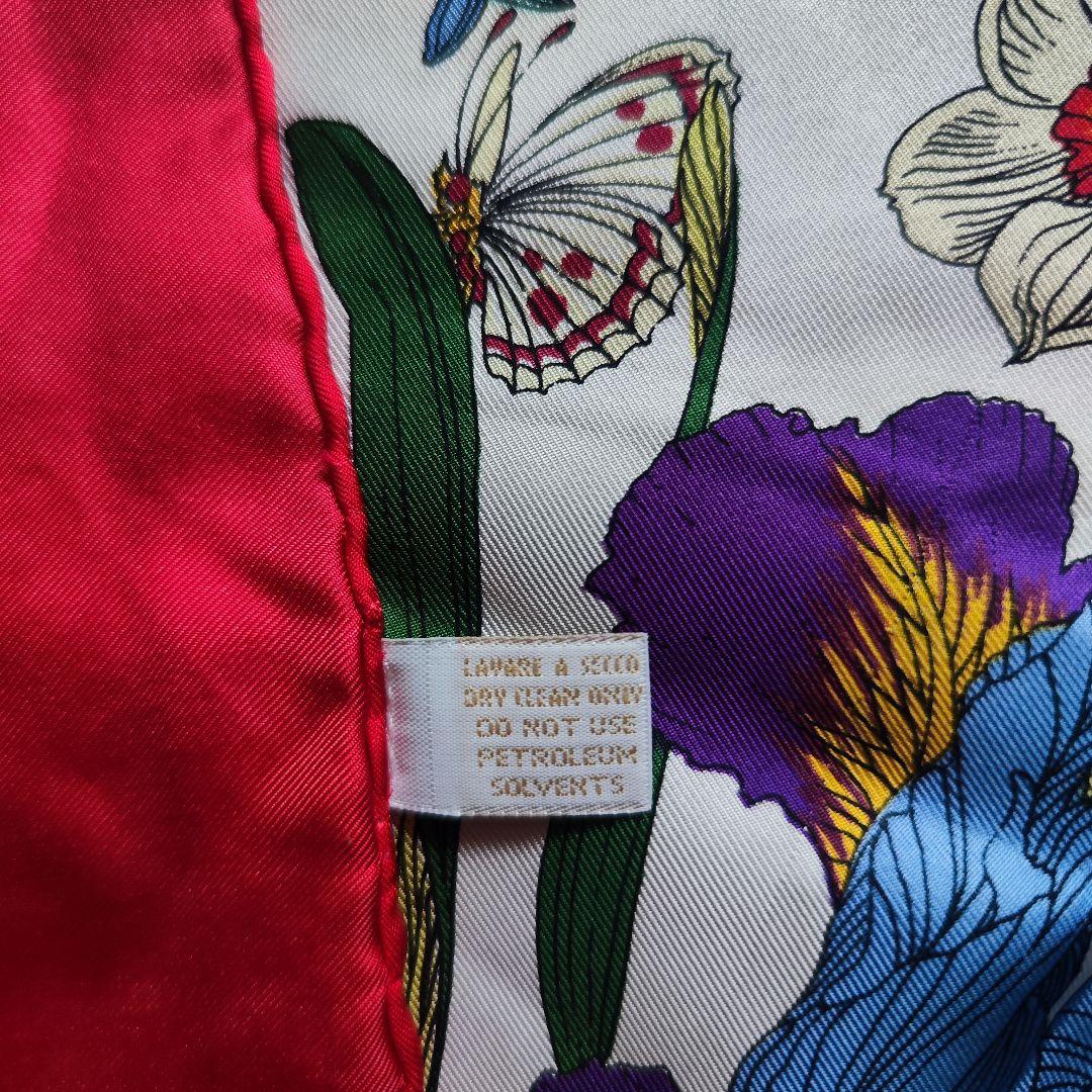 【未使用級】GUCCIグッチ 花柄スカーフ イタリア製 レッド系 シルク100％