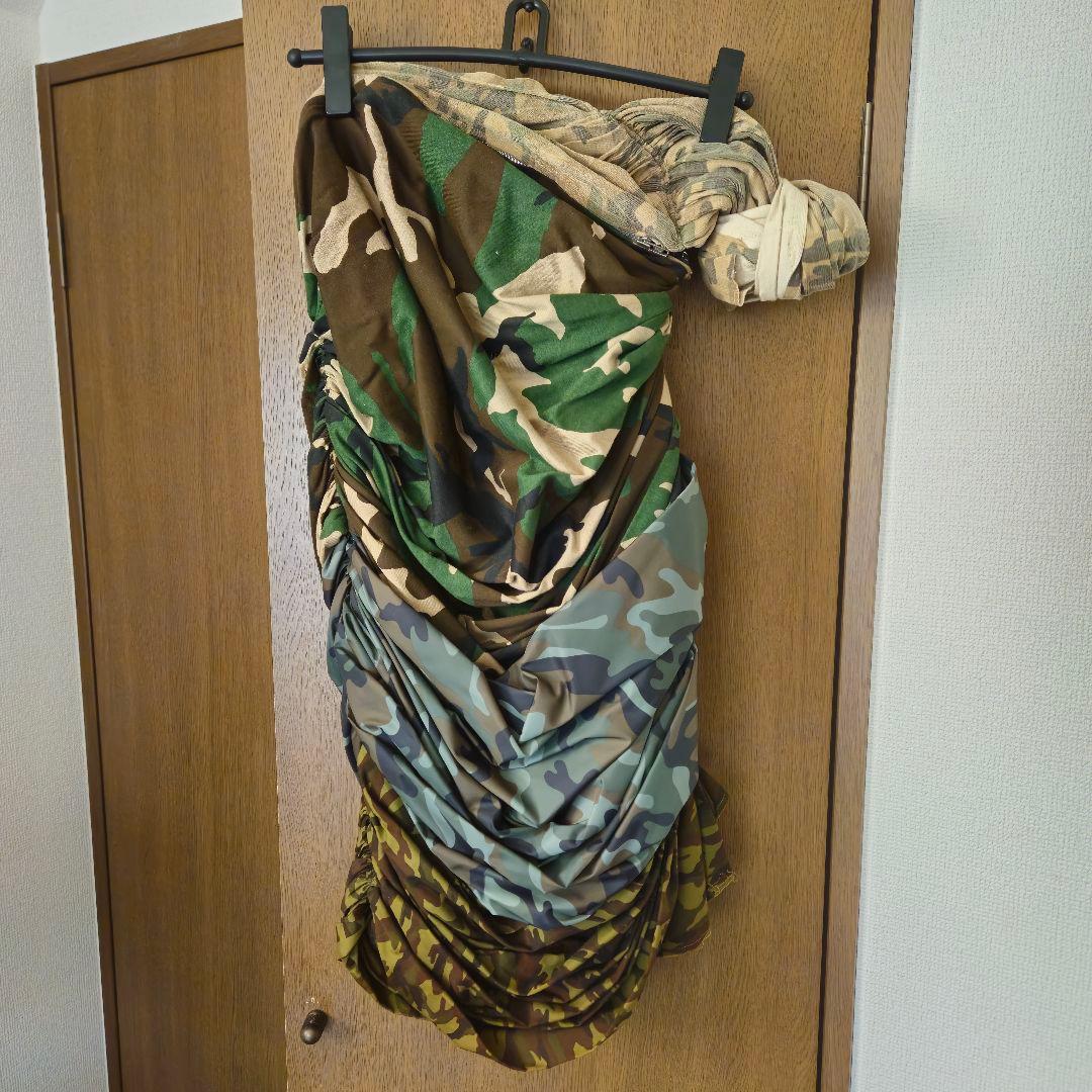 COMME des GARCONS　コム・デ・ギャルソン迷彩柄タイトスカート