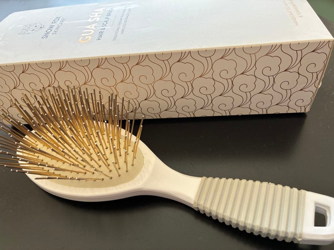 のるてす　 FOX GUA SHA HAIR & BRUSH