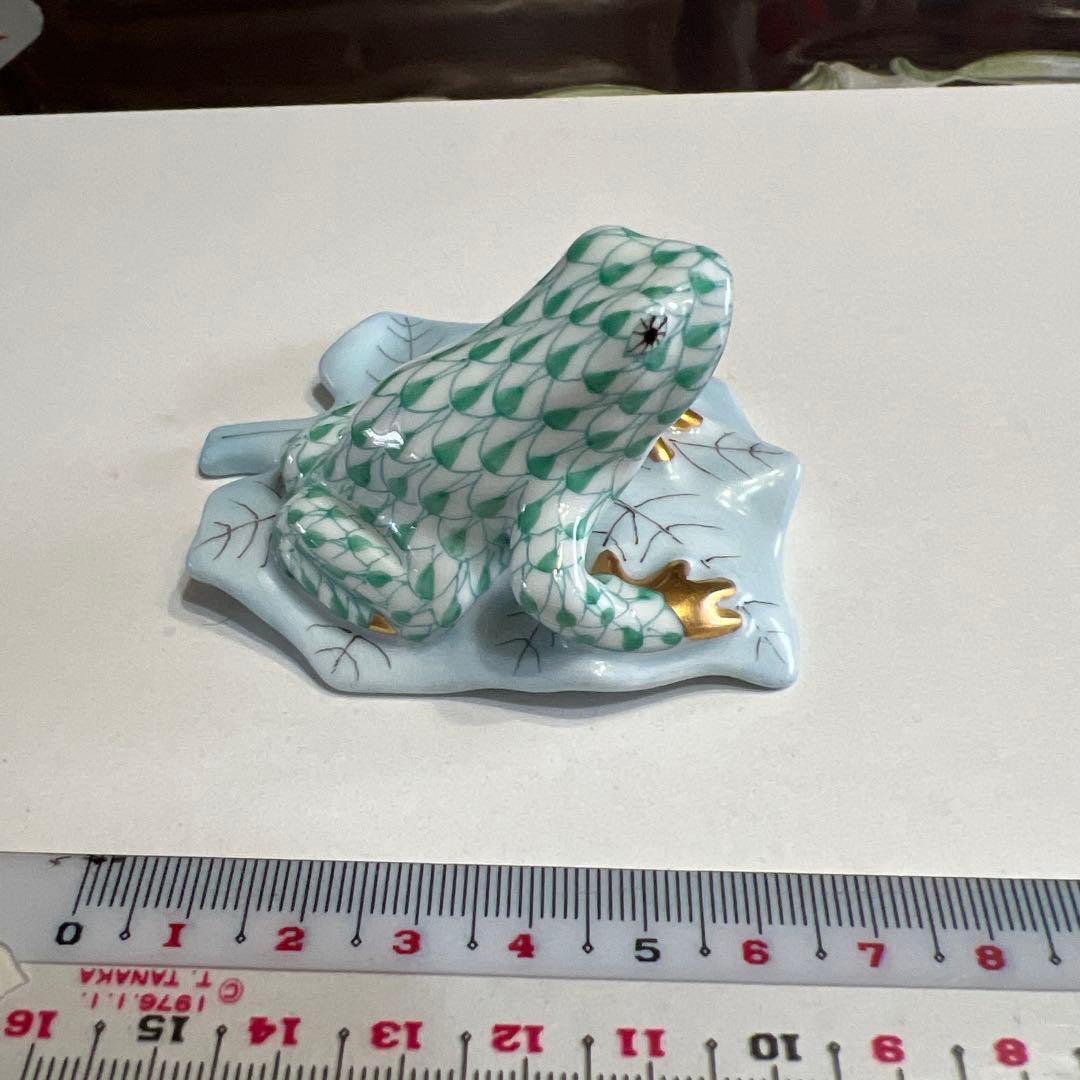 カエル置物