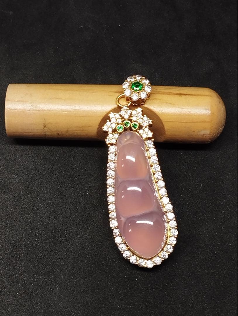 ハンドメイド ピンクストーン ペンダント