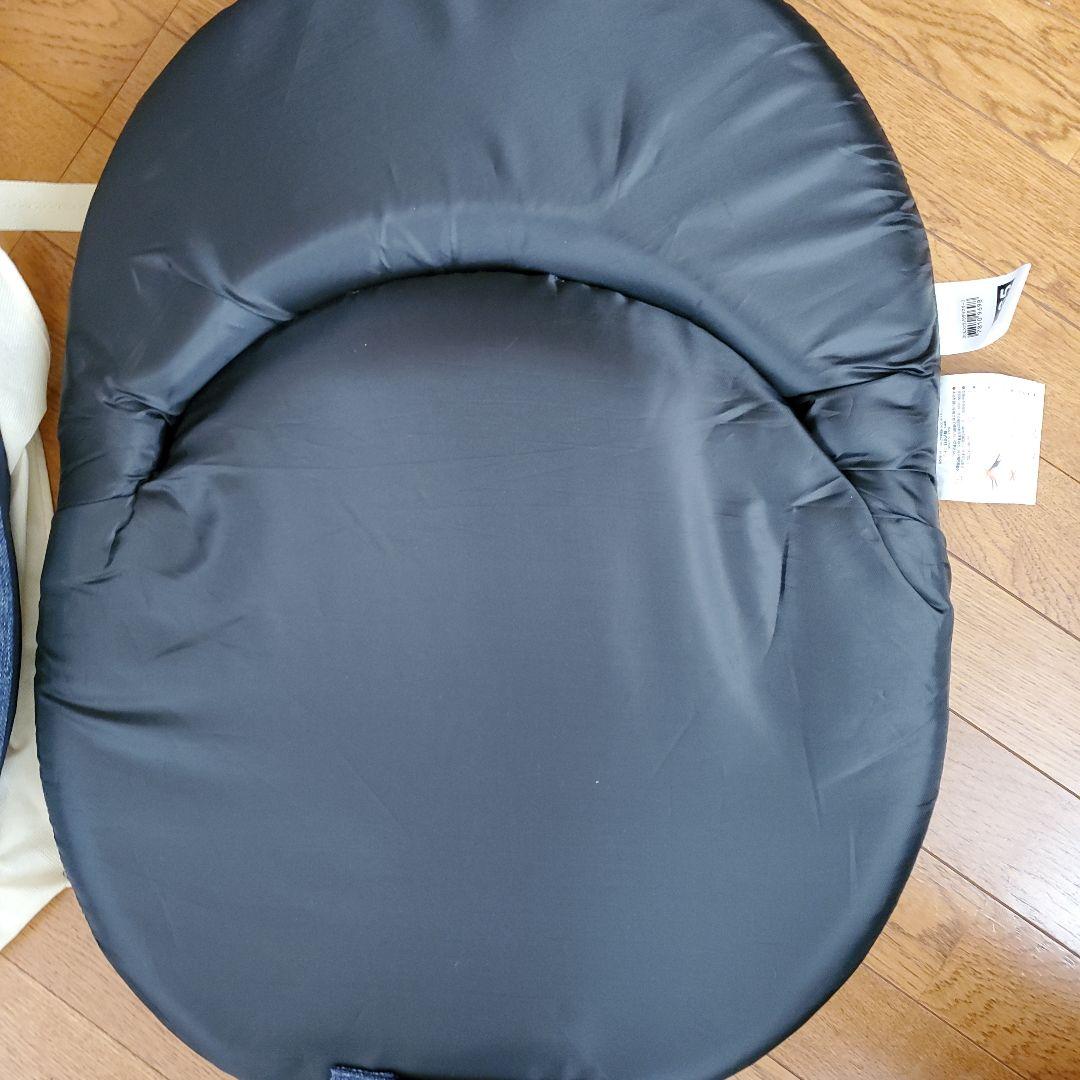 ニトリ　折りたたみ座椅子　Nサーフ　4個セット　スリムシュウノウザイスサーフ