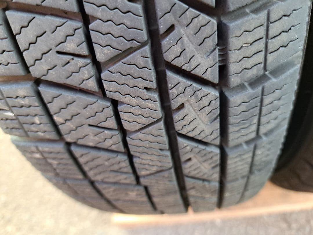 バリ山！155/65R14雪道安心！信頼と剛性のダンロップWM03送料￥300