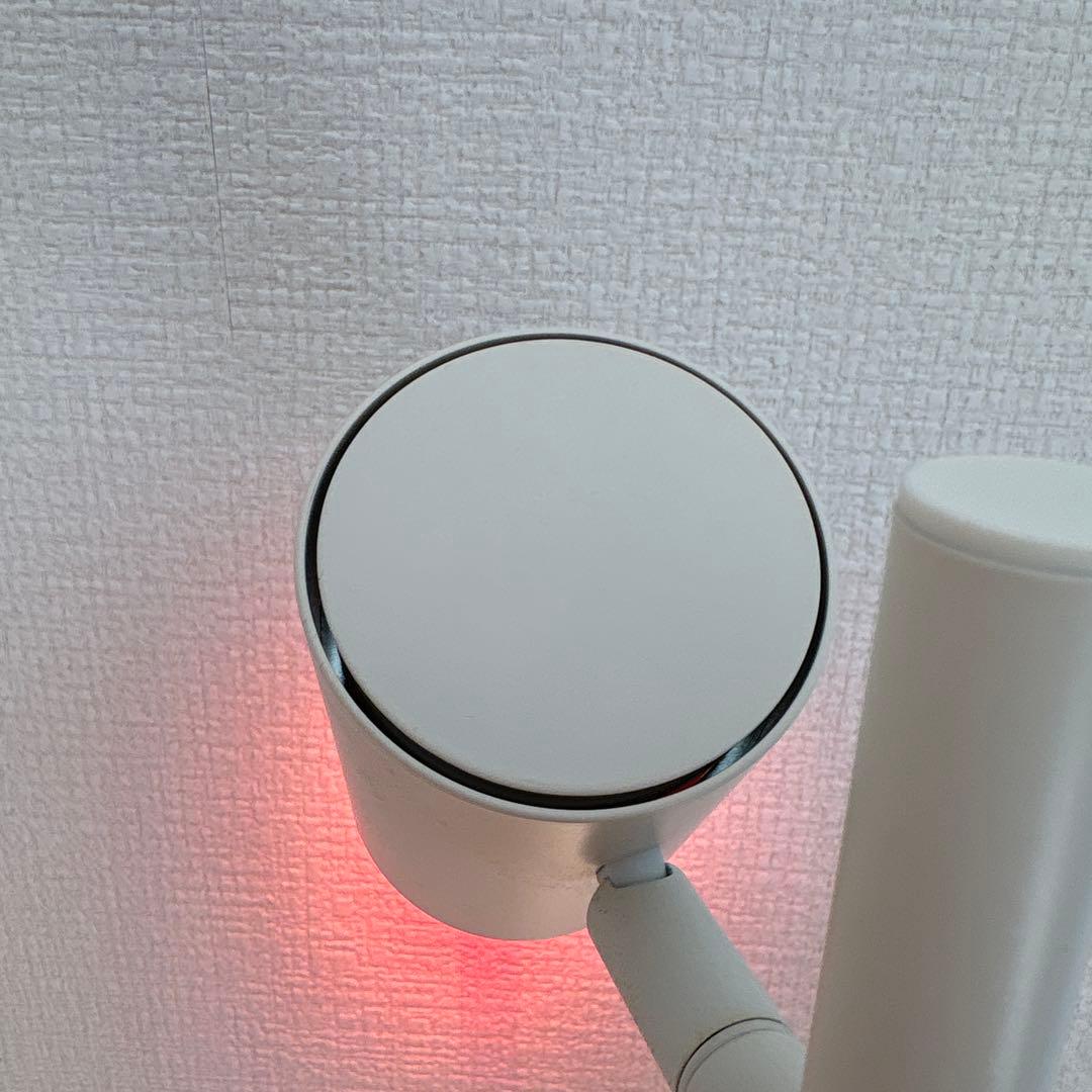 【美品】IKEA NYMÅNE ニーモーネ フロアランプ　ホワイト　LED電球