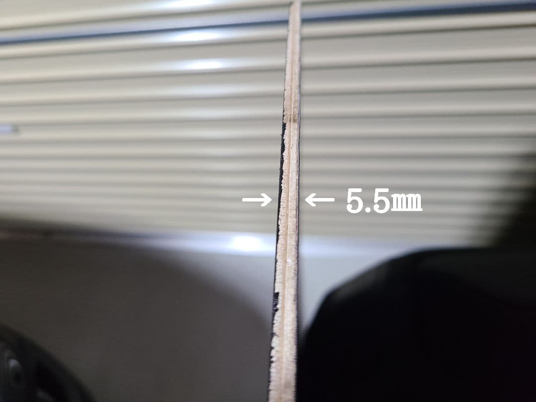 ハイエースリアサイドガラス窓埋めインテリアパネル防音断熱仕様 左右２枚セット