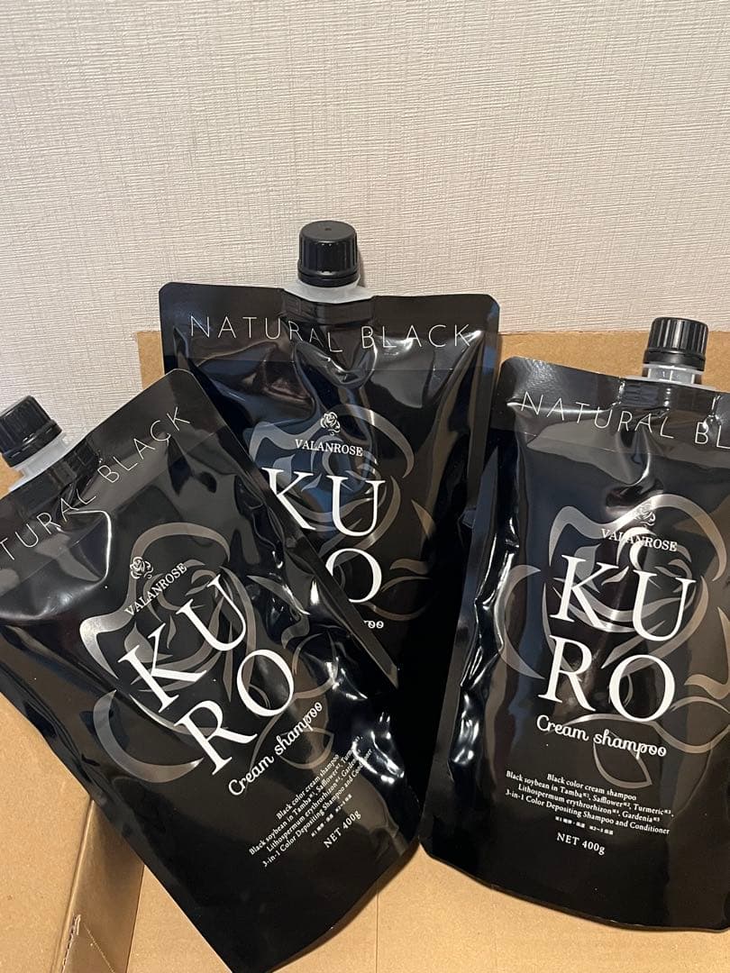 週末限定値引！KURO シャンプー　黒　3個セット