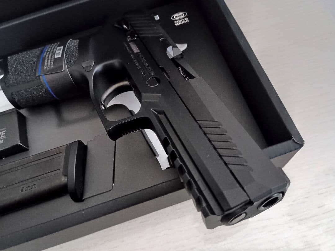 東京マルイ P320 フルサイズ 32連マガジン付