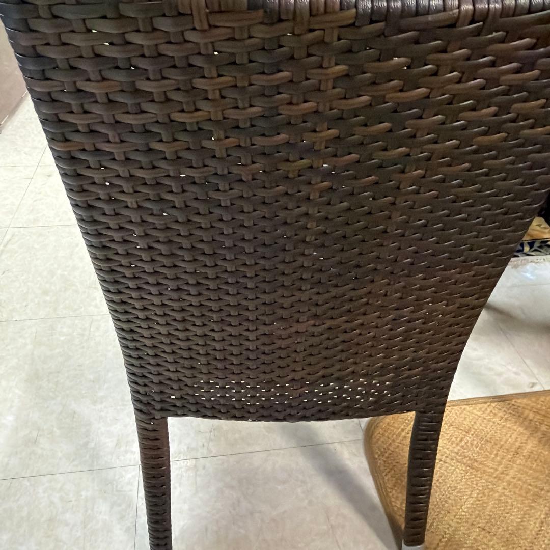 木目調ダイニングテーブル