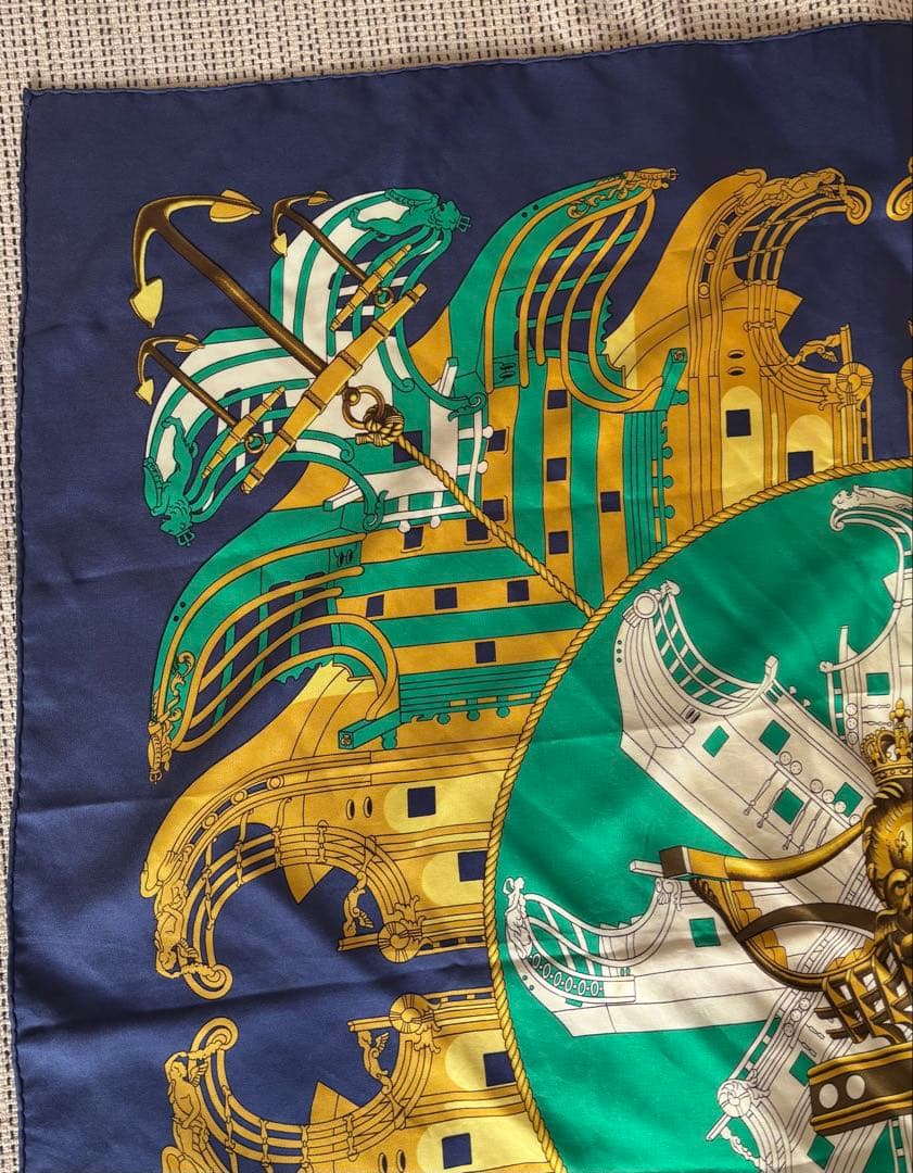 HERMES エルメス カレ90 プロテウス PROUES
