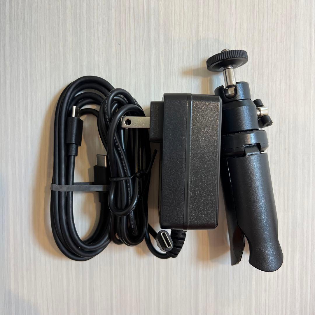 【新品未使用】ELEPHAS エレファス　小型プロジェクター　A1