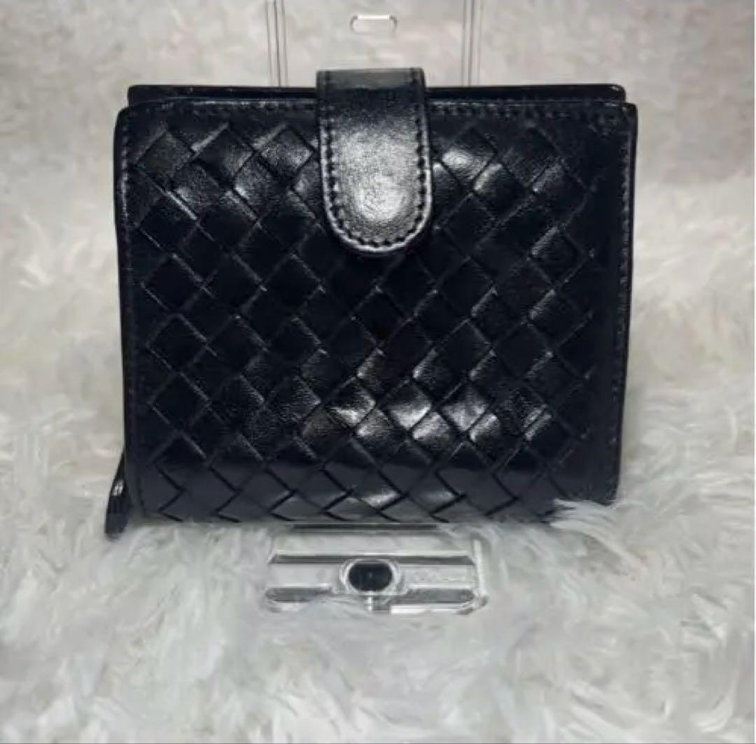 j*n様 【早い者勝ち】美品 BOTTEGA VENETA イントレチャート 財