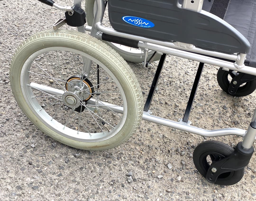 NISSIN 座王 介助型車いす NAH-521A 座面シート無し 高品質！軽量