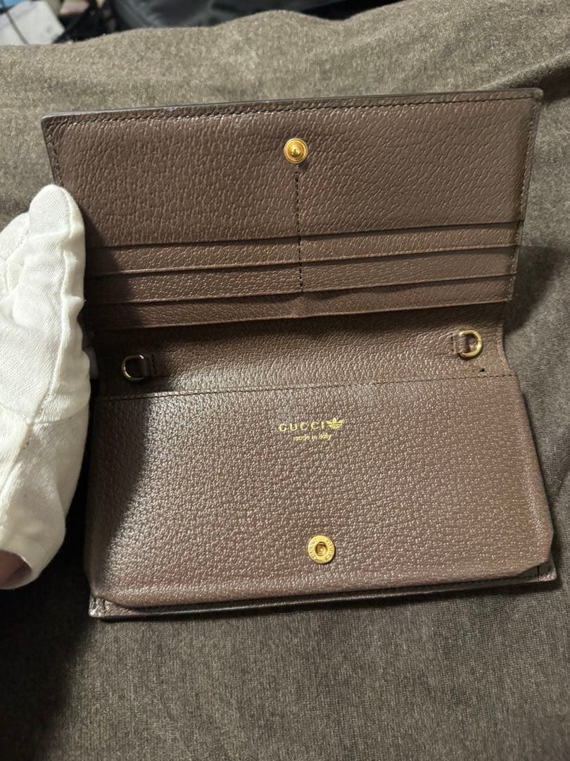 GUCCI Adidas コラボ チェーン付きウォレット