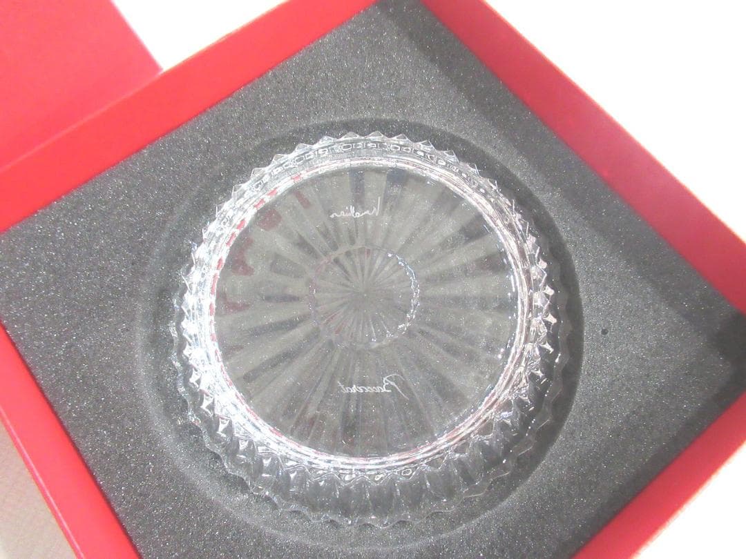 未使用　Baccarat バカラ ミルニュイ クリスタルガラス 　13cm灰皿