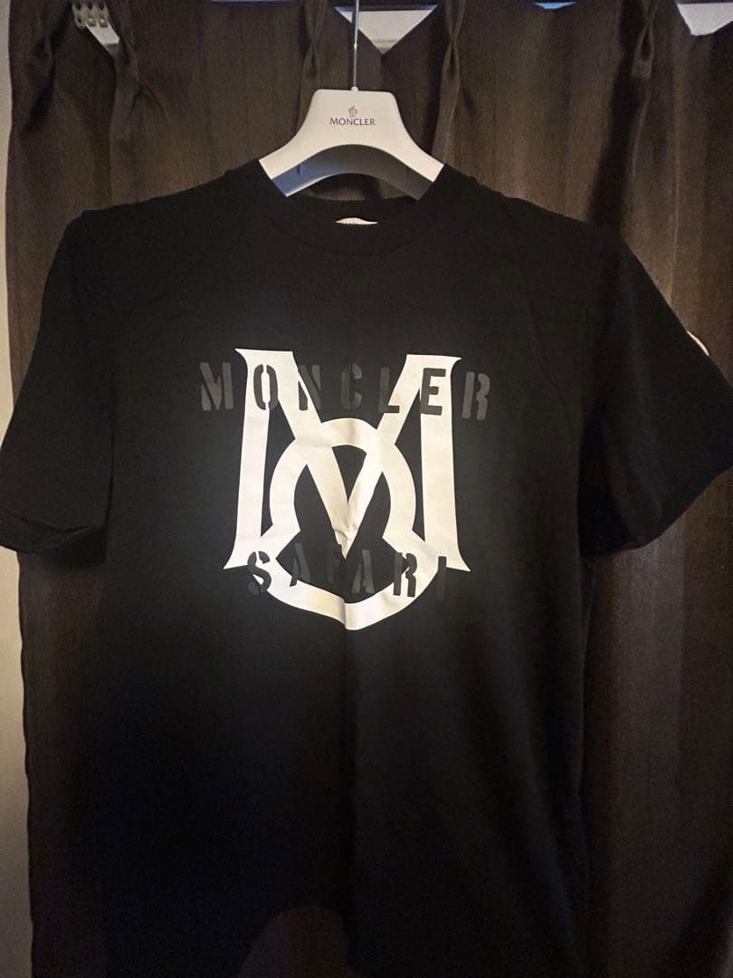 MONCLER ブラック Tシャツ L