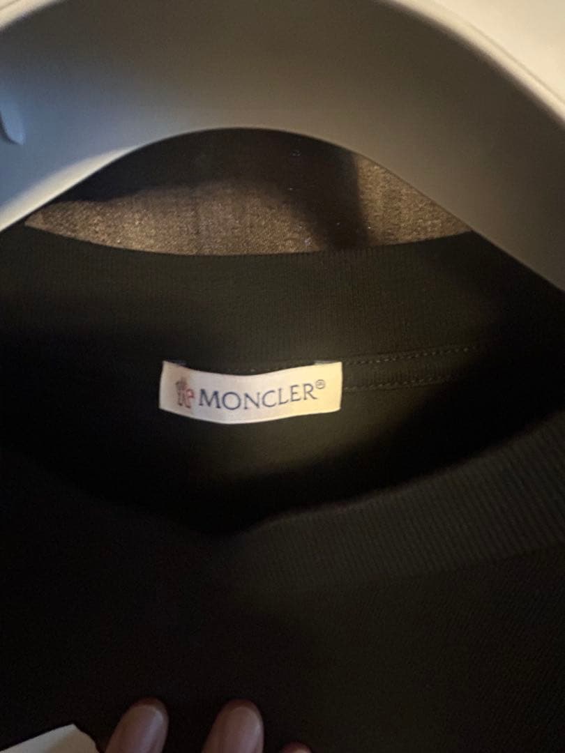 MONCLER ブラック Tシャツ L