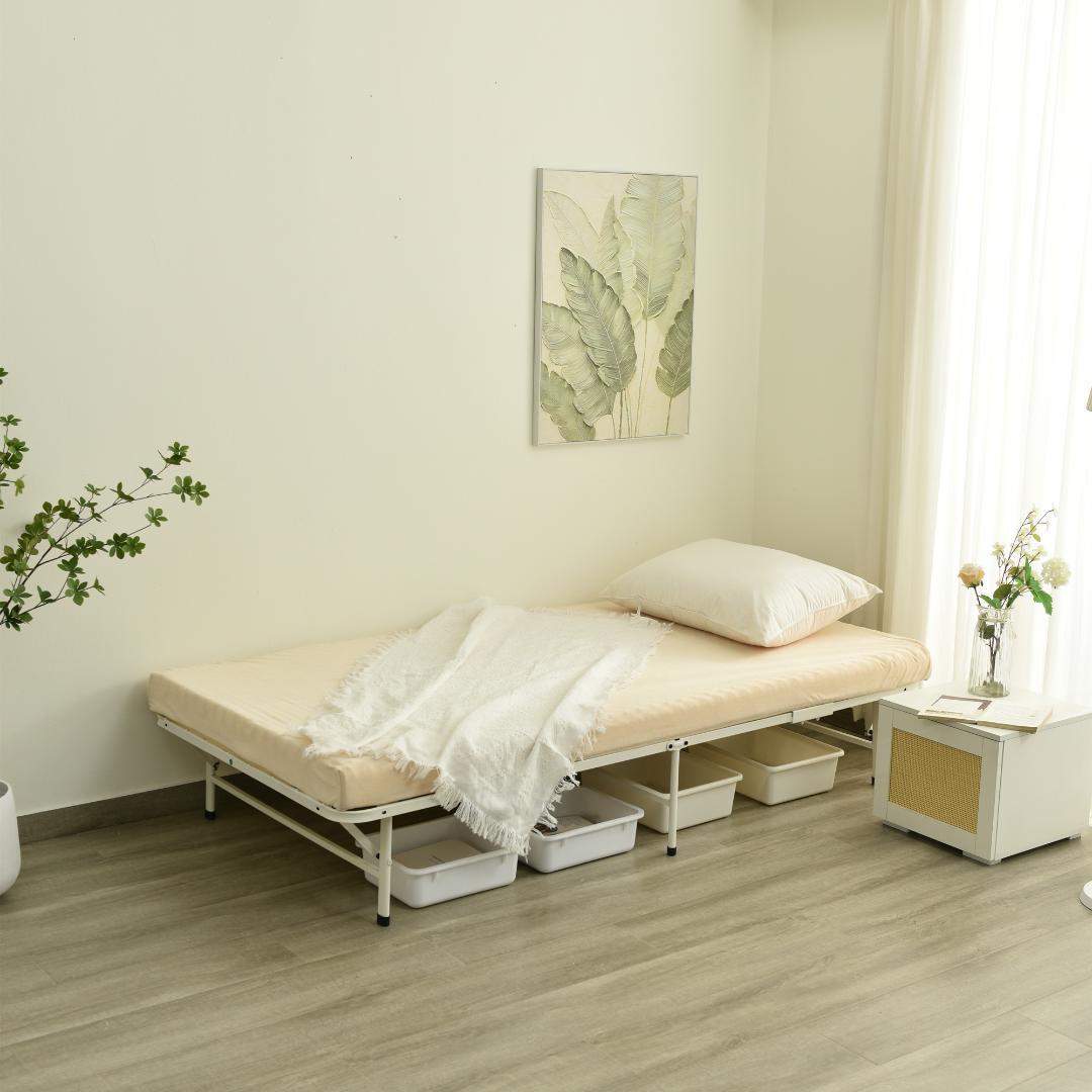 限定価格！パイプベッド 折りたたみベッド シングル 組立簡単 （S）WHITE