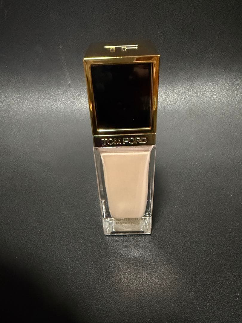 TOM FORD ARCHITECTURE リキッドファンデーション 30ml