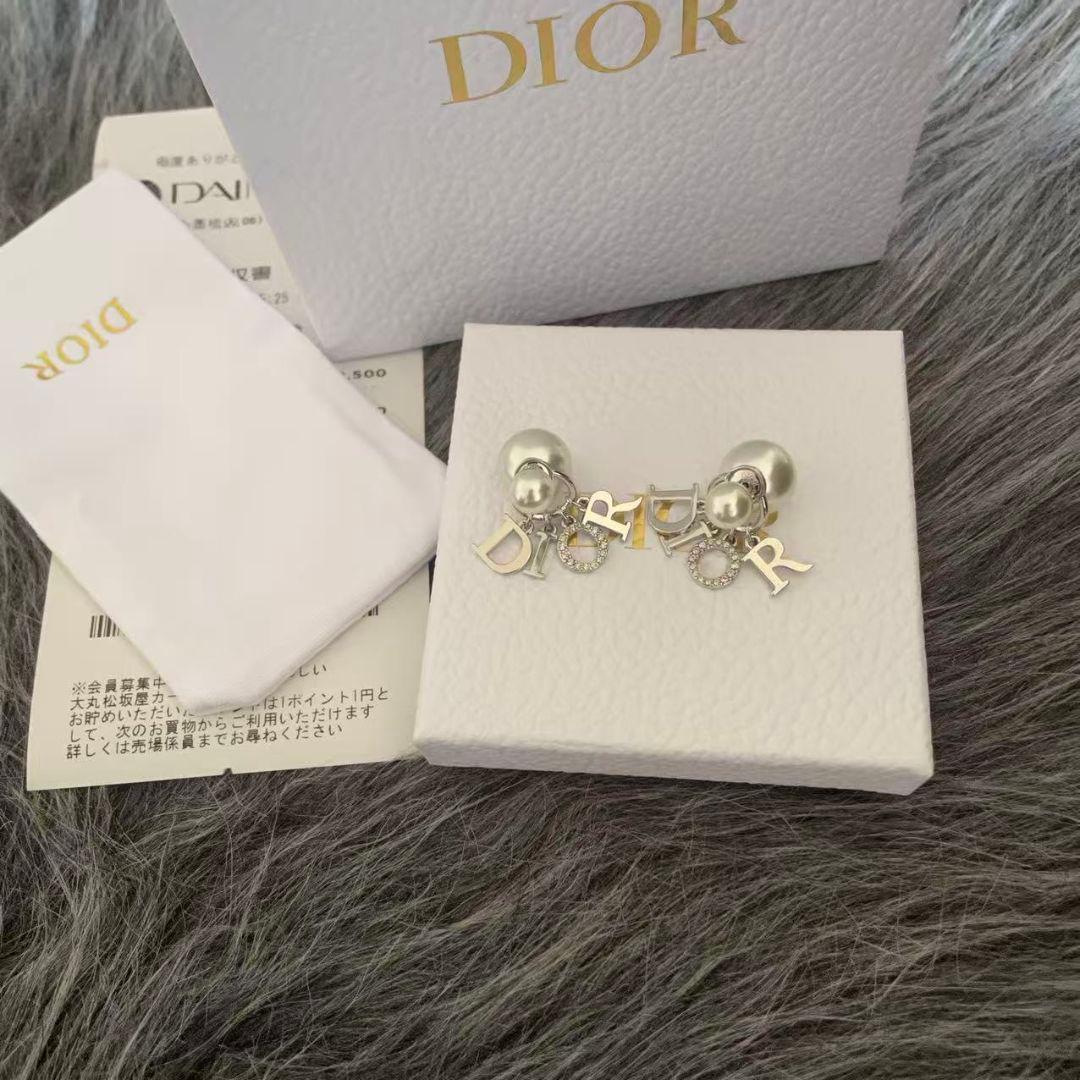 【美品】ディオール Dior Tribales パール ピアス